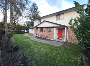 36 NE 143rd Ave #DUPLEX, Portland, OR 97230
