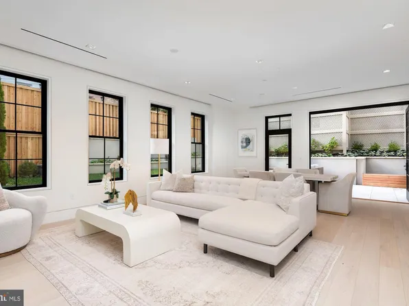 3255 Prospect St NW Unit 2, Washington, DC 20007