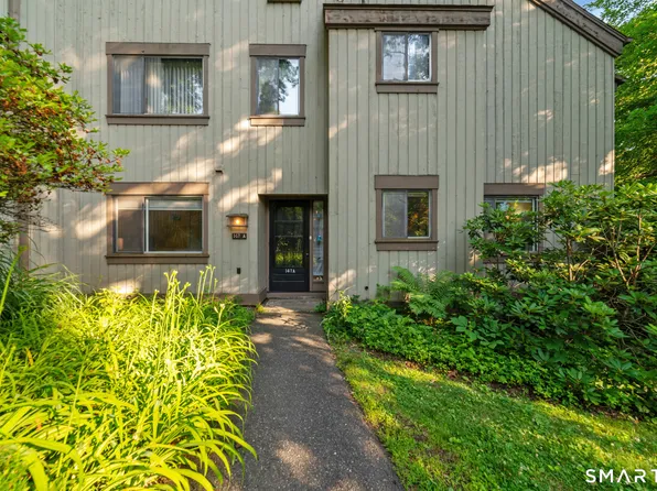 147 Heritage Village #A, Southbury, CT 06488