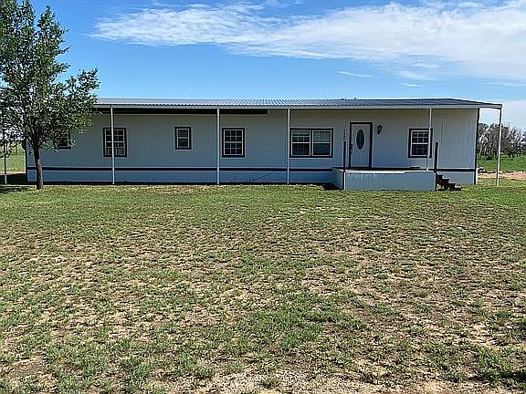 2nd image of 1429 State Highway 236
