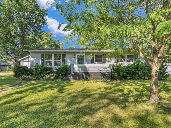 203 N Lane St, Potomac, IL 61865