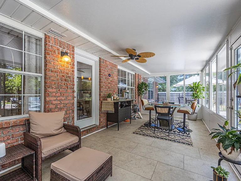 130 W Shipwreck Rd — Photo 30