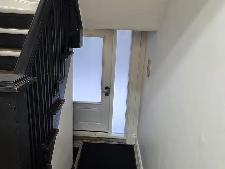 983 Main St E #6 — Photo 15