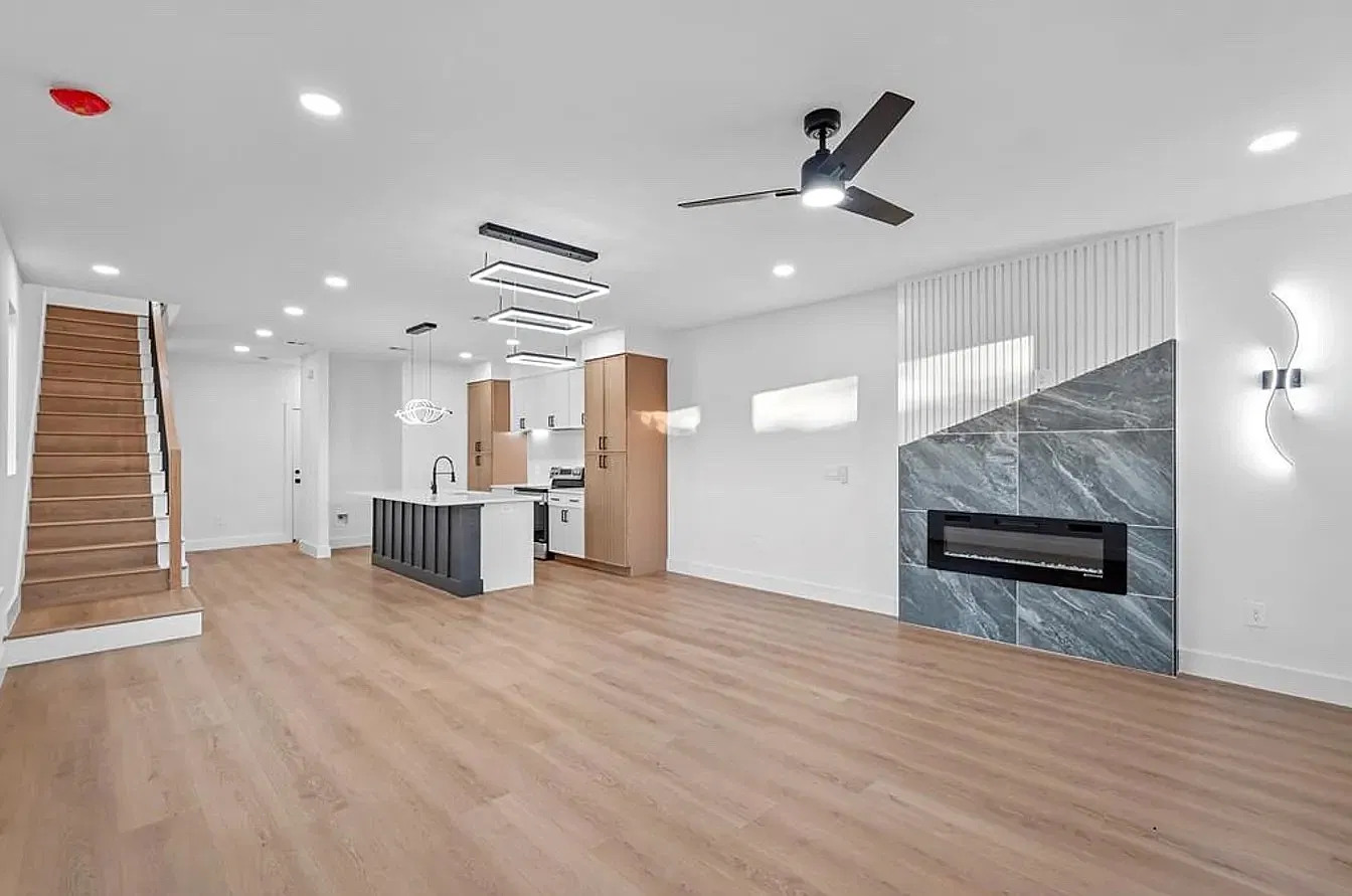 3 bed, 2.5 bath, 1750 sqft, $2,600 — Photo 3