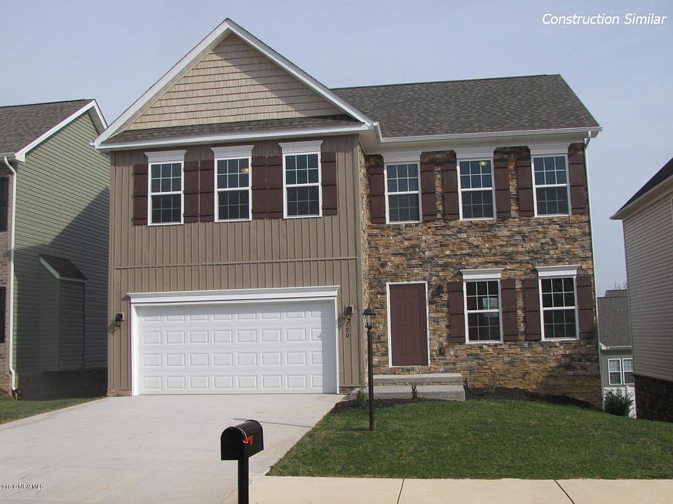 1st image of 118 Oak Meadow Ln