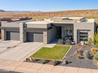 3192 S Sand Stone Dr, Hurricane, UT 84737