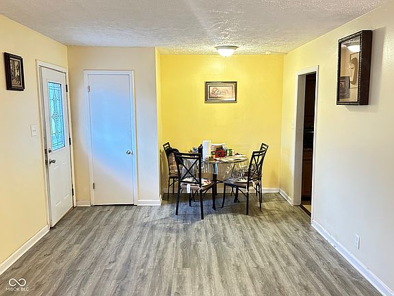 4th image of 4114 N Butler Ave