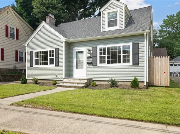 360 Mount Pleasant Ave, Providence, RI 02908