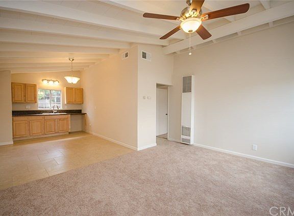 3rd image of 22367 Farragut Ave