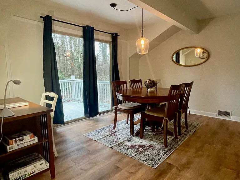 100 Lamplighter Cir #A — Photo 9