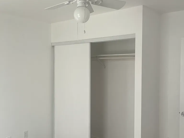 102 W Hall Ave #102 — Photo 10