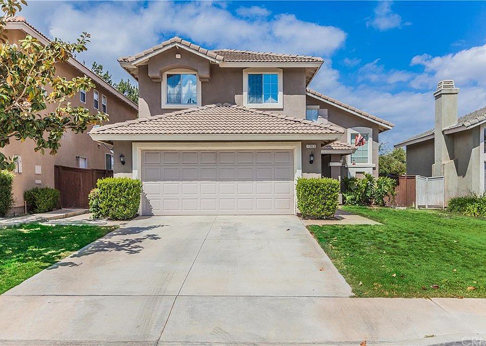 1st image of 1363 Longwood Pines Ln