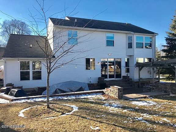 4th image of 5598 W Meadow Grove Dr SE