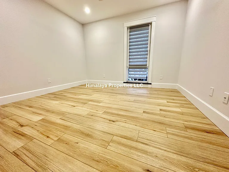 100 Mount Pleasant Ave #3 — Photo 8