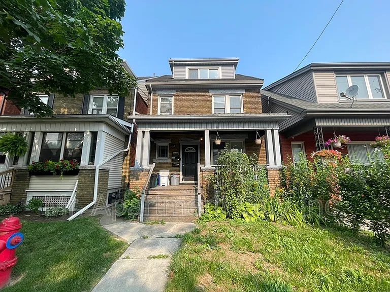 55 Barnesdale Ave N #UPPER — Photo 10