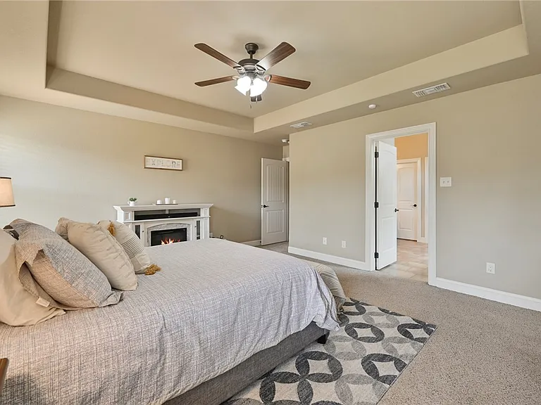 4008 Noirmont Ct — Photo 14