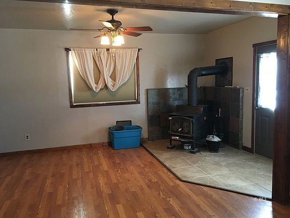 3rd image of 1075 County Road 265