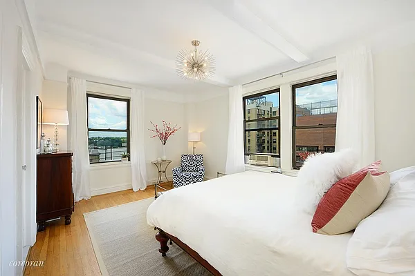 Sold by Corcoran | media 8