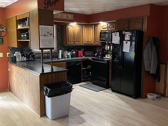 3rd image of 2809 Buffalo Dr