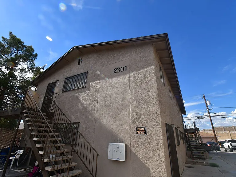 2301 Stewart Ave #A — Photo 19