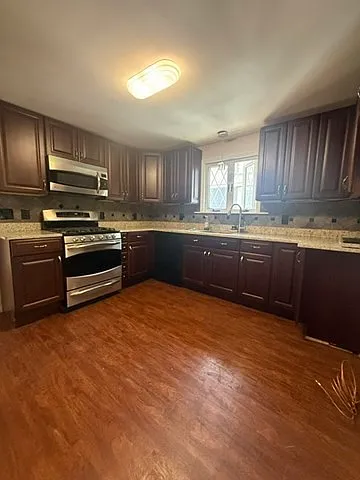 1-3 Linwood Ave #3 — Photo 12