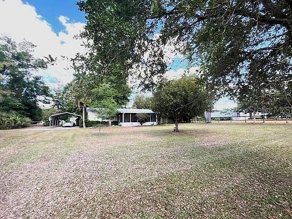 3rd image of 1569 NW 109th Ave