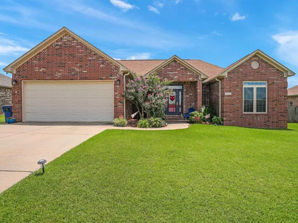 2424 Palisade Dr, Cabot, AR 72023