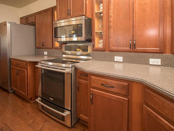 5th image of 7354 N Bishop Cir