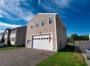310 Neptune St, Fall River, MA 02721