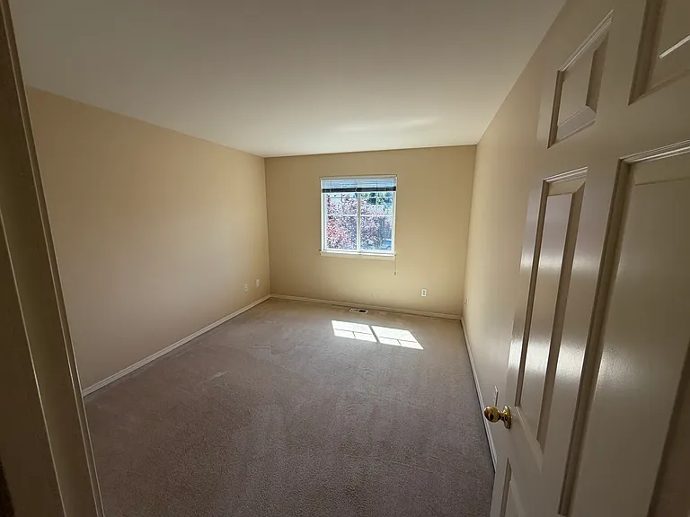 4604 160th Pl SW — Photo 24
