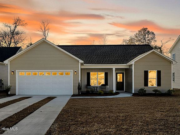2nd image of 9579 Lily Pond Court NE
