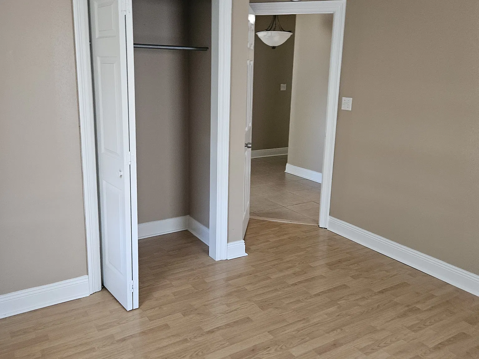 5 bed, 1367 sqft, $1,775 — Photo 4