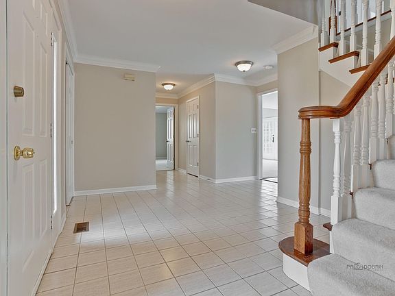 5th image of 3880 Bernay Ln