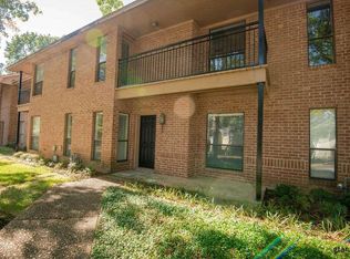 5913 Hollytree Dr, Tyler, TX 75703