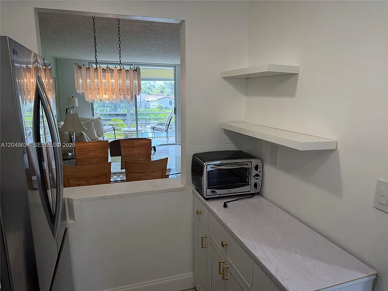 8135 Sunrise Lakes Blvd #210 — Photo 7