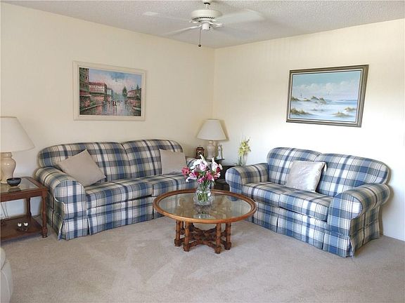 3rd image of 56 Woodland Dr