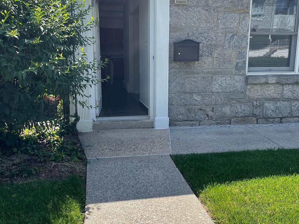 Private entrance