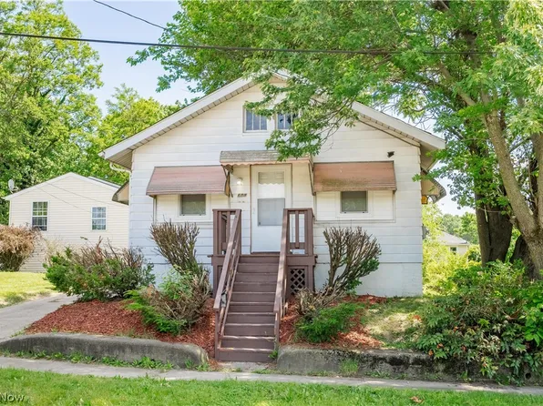 688 Kipling St, Akron, OH 44306