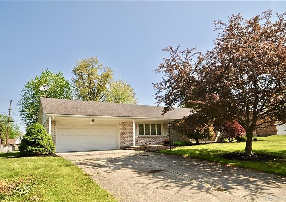1st image of 116 Eastwood Dr