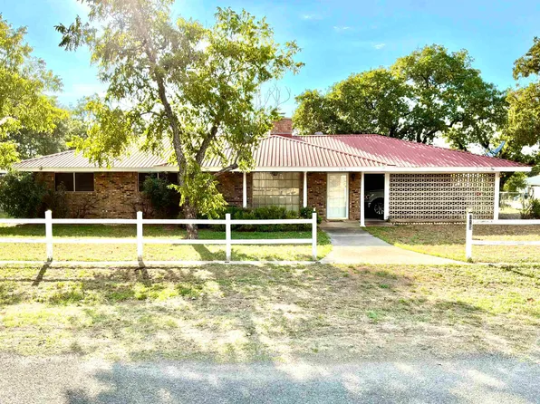 105 Cottonwood Drive, Buchanan Dam, TX 78609