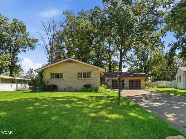 215 S Dale Dr, Lima, OH 45805
