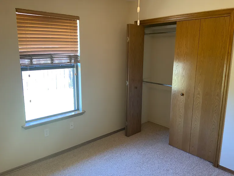 5227 N Husband St — Photo 11