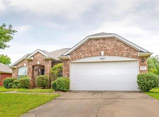 9614 Weldridge Dr, Sugar Land, TX 77498