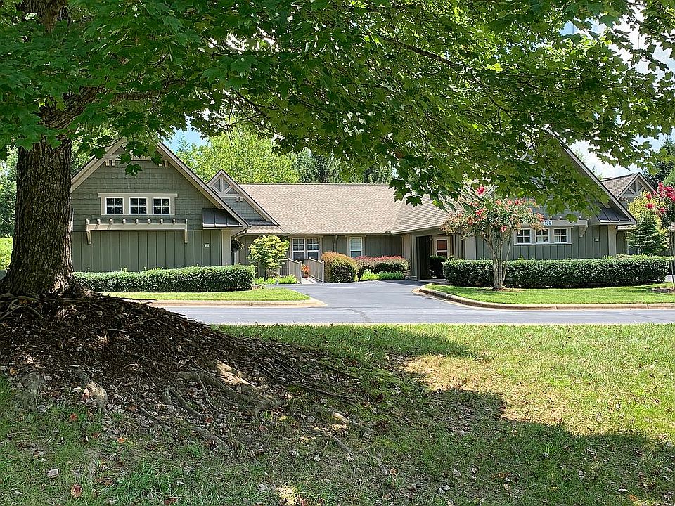 801 Fox Den Ct