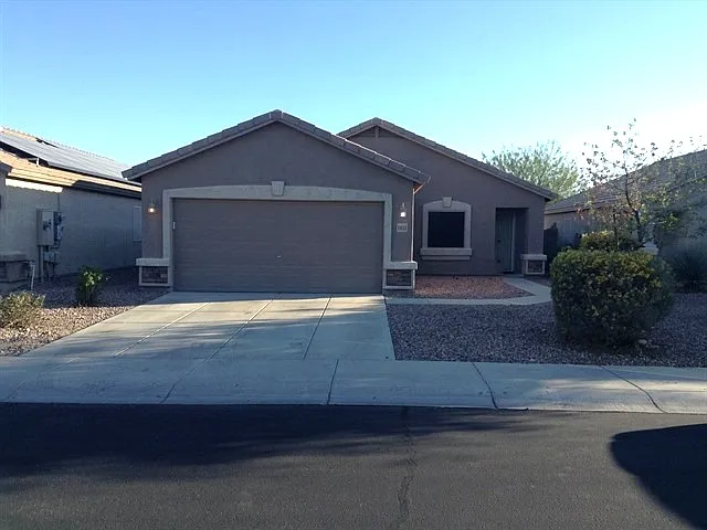 11611 W Retheford Rd — Photo 1