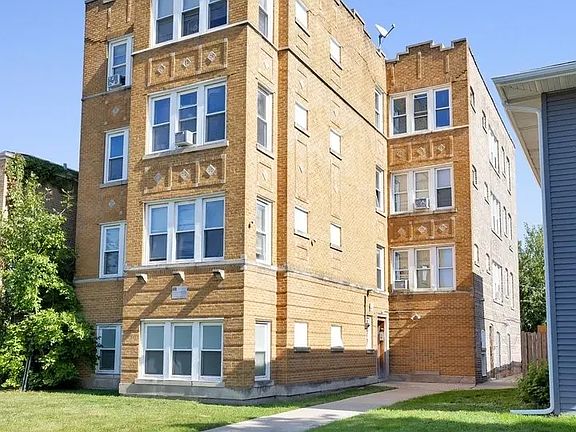 2nd image of 823 S 19th Ave APT 3N