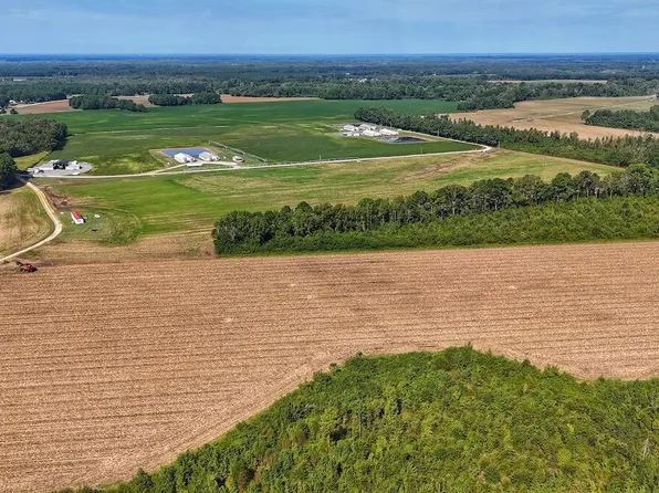 8 Triple B Lane, Autryville, NC 28318