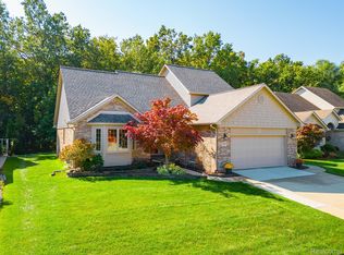 23609 Andrew Blvd, Brownstown, MI 48134