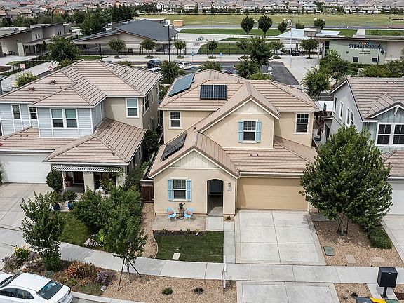 2nd image of 18125 Calaveras Dr