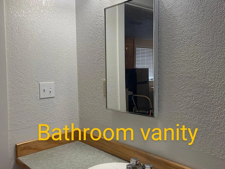 15390 Sunset Ave NE #DOWNSTAIRS — Photo 7